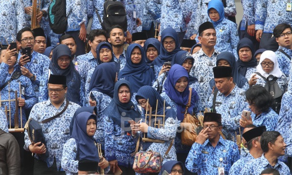 Kabar Gembira! Surat Terbaru Kemendagri Pastikan Gaji Guru PNS & PPPK Lancar