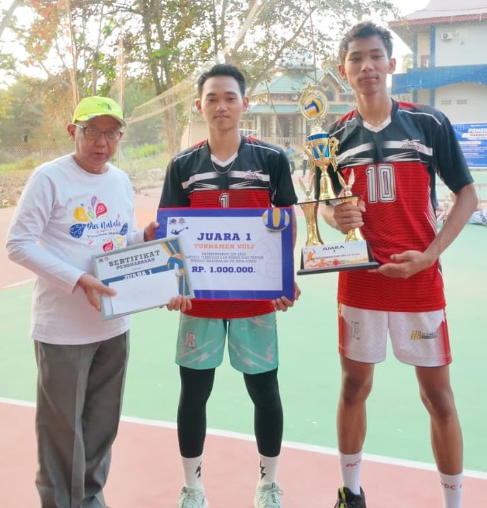 ITB Riau Pesisir Resmi Tutup Volly dan Futsal Entrepreneur Cup, SMAN 2 Dumai dan SMKN 3 Dumai Raih Juara